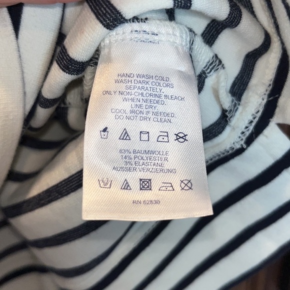 Women’s 2X beautiful navy/white stripe 3/4sleeve floral embroidered top nautical - Picture 5 of 6